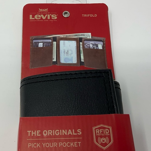 LEVI'S Black RFID Protection Trifold Wallet - Picture 2 of 4